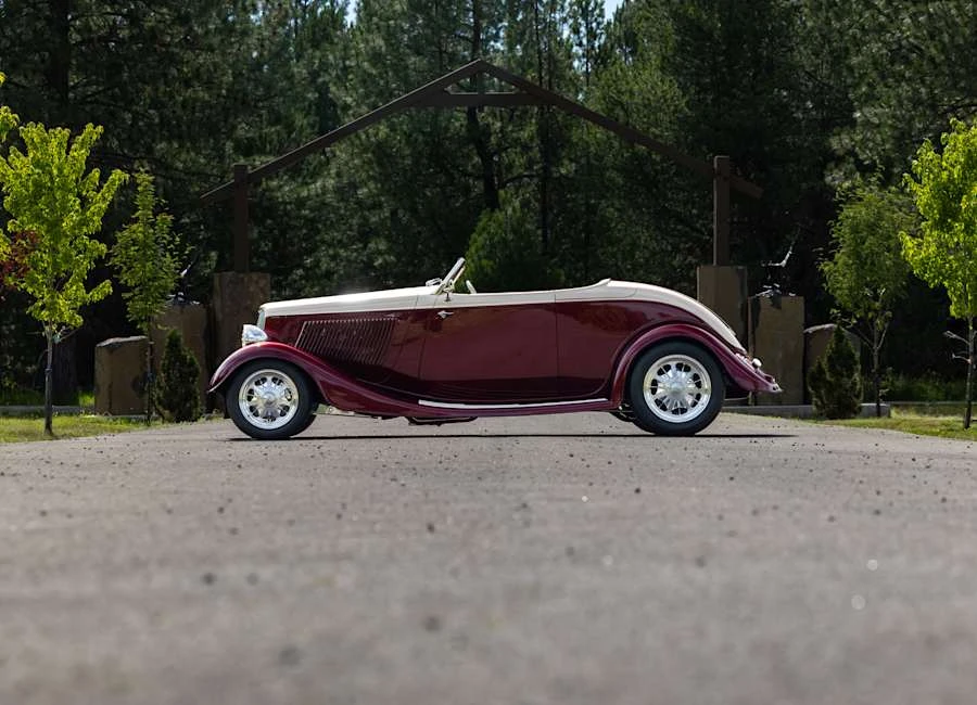 1933 Ford Model 18 & 40 - Image 2 of 31