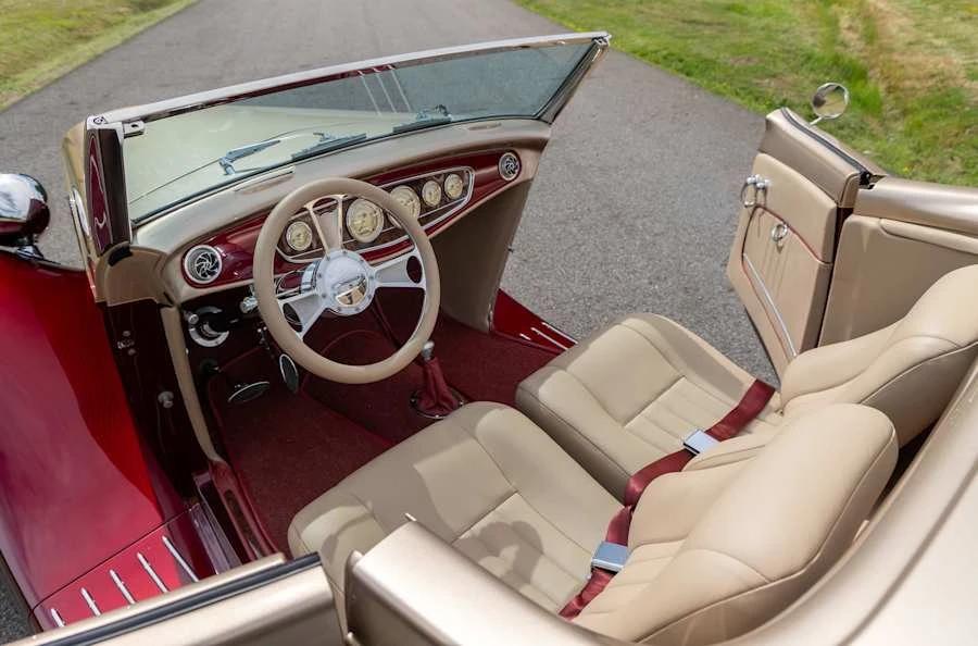 1933 Ford Model 18 & 40 - Image 28 of 31
