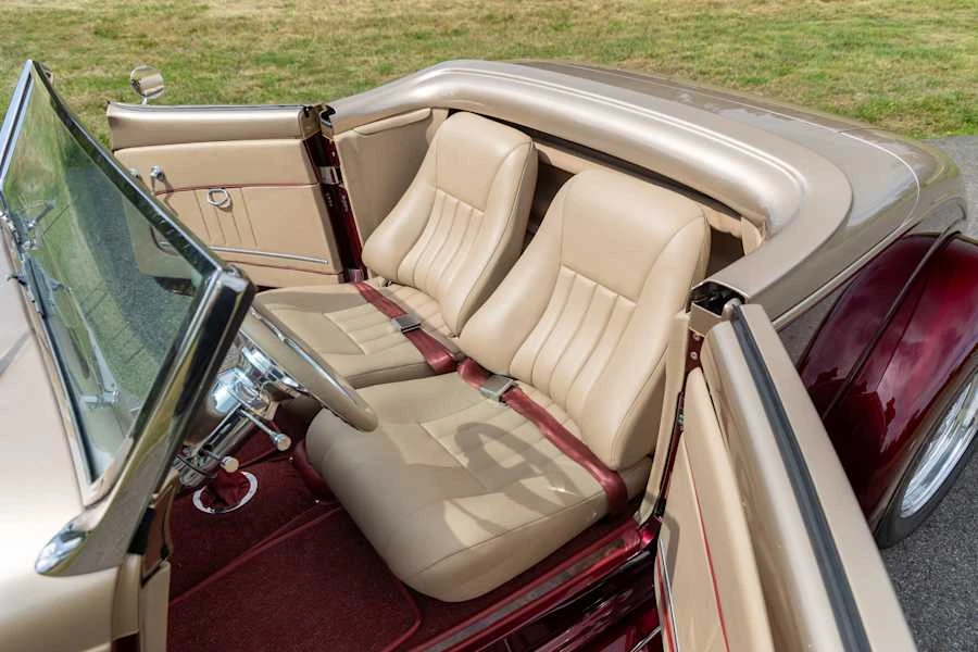 1933 Ford Model 18 & 40 - Image 26 of 31