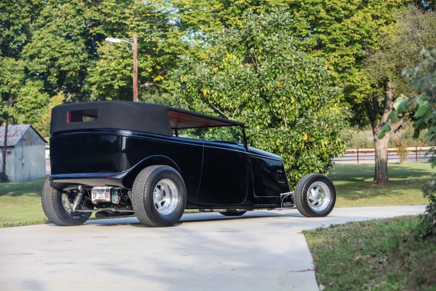 1933 Ford Hot Rod - Image 3 of 12