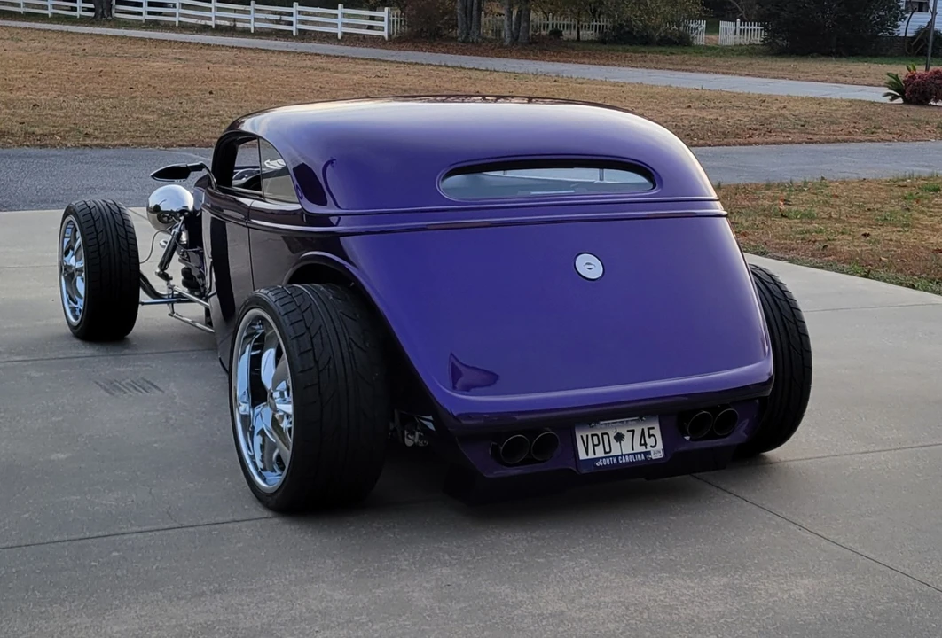 1933 Ford Customline - Image 20 of 31