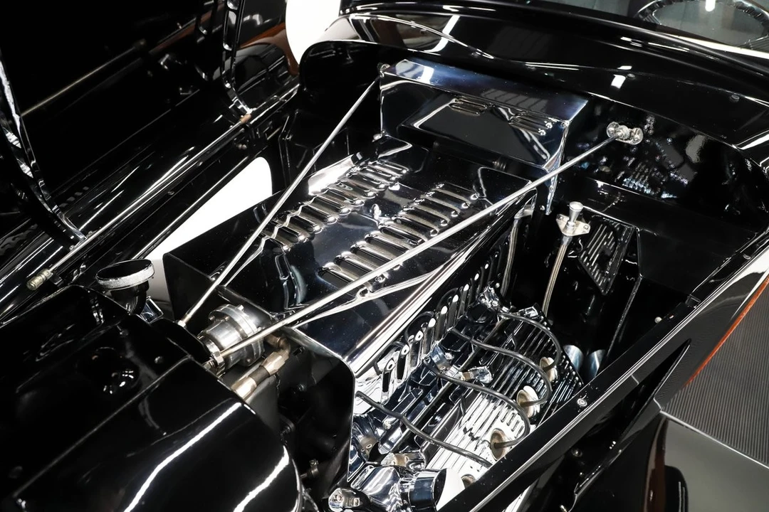 1933 Ford Model 18 & 40 - Image 5 of 31