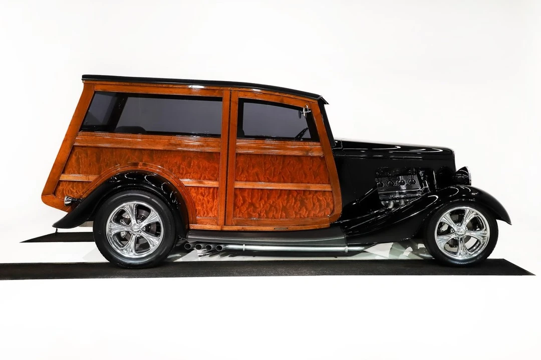1933 Ford Model 18 & 40 - Image 14 of 31