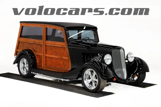 1933 Ford Custom Woody