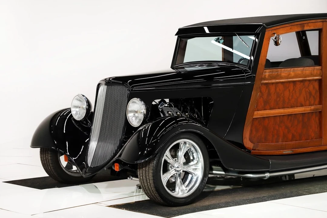 1933 Ford Model 18 & 40 - Image 10 of 12