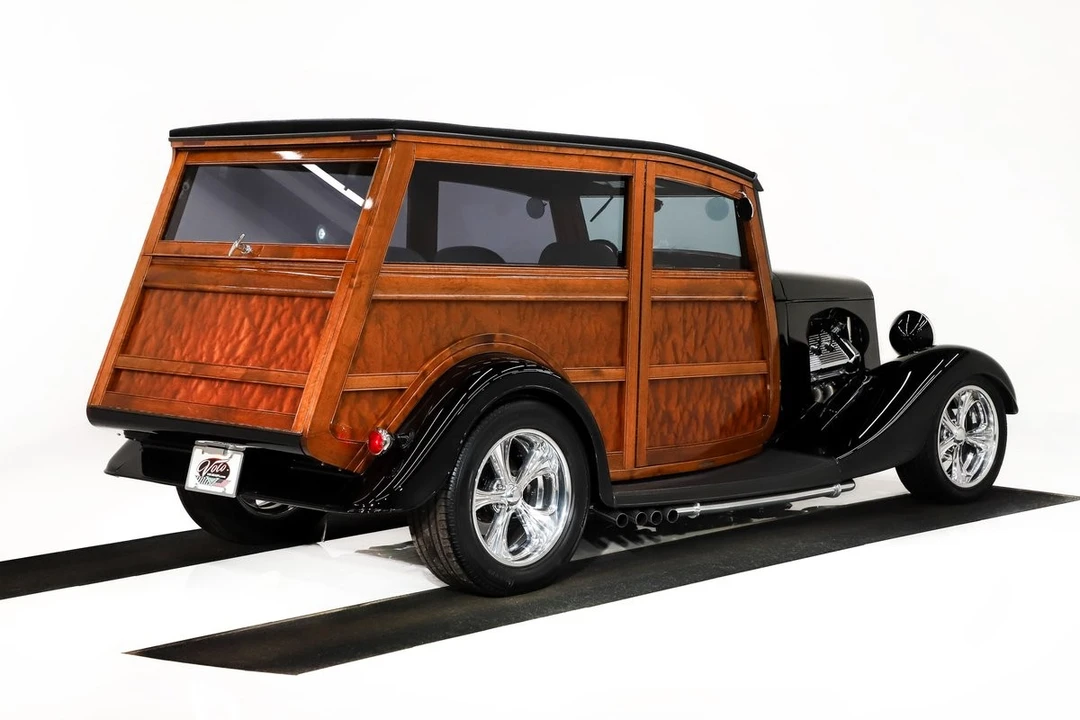 1933 Ford Model 18 & 40 - Image 27 of 31