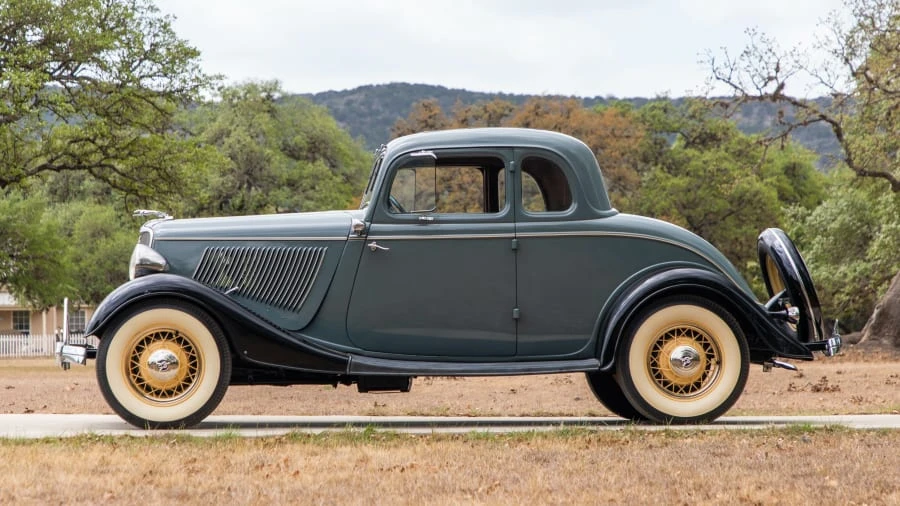 1933 Ford Model 18 & 40 - Image 2 of 13