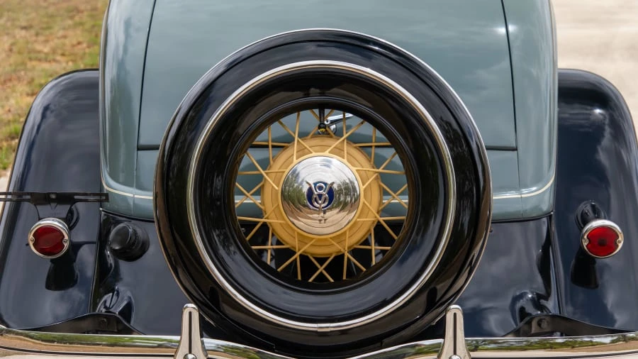 1933 Ford Model 18 & 40 - Image 10 of 13