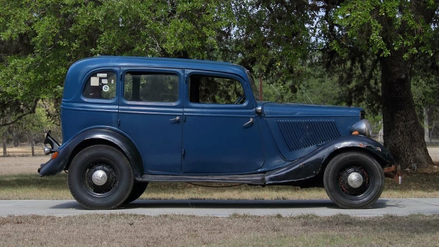 1933 Ford Model 18 & 40 - Image 8 of 18