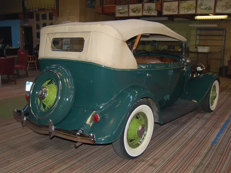1933 Ford Model 18 & 40 - Image 3 of 8