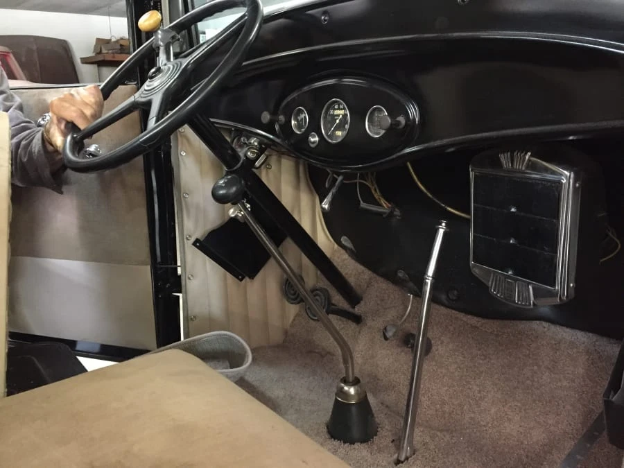 1933 Ford Model 18 & 40 - Image 3 of 12
