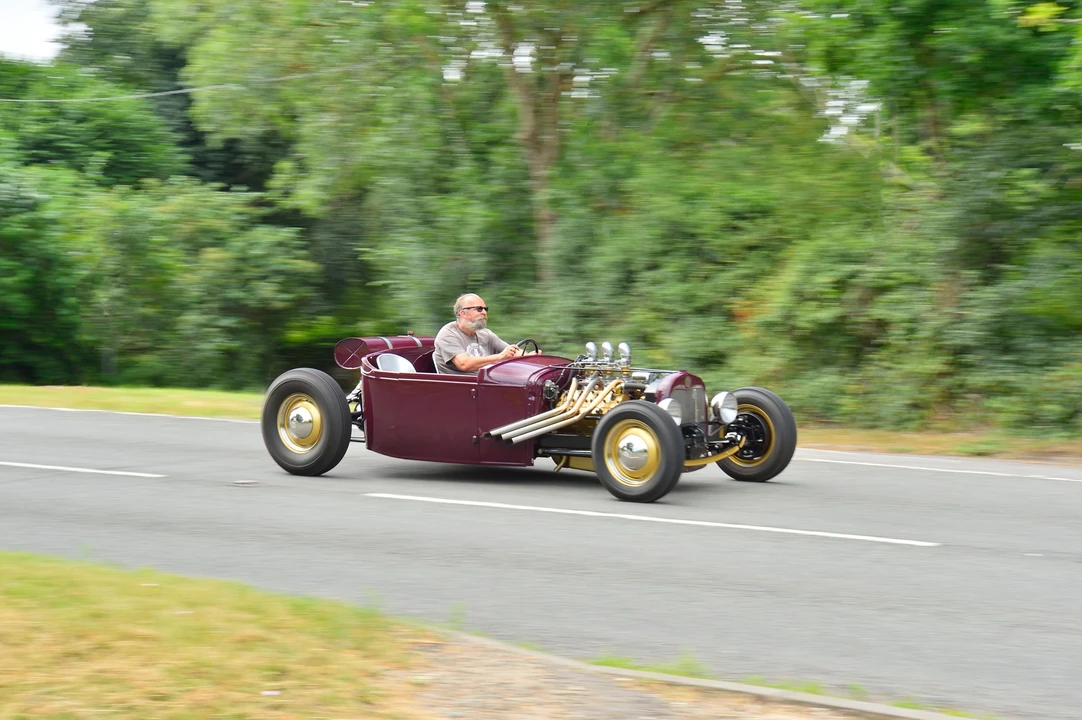 1933 Ford Hot Rod - Image 2 of 19