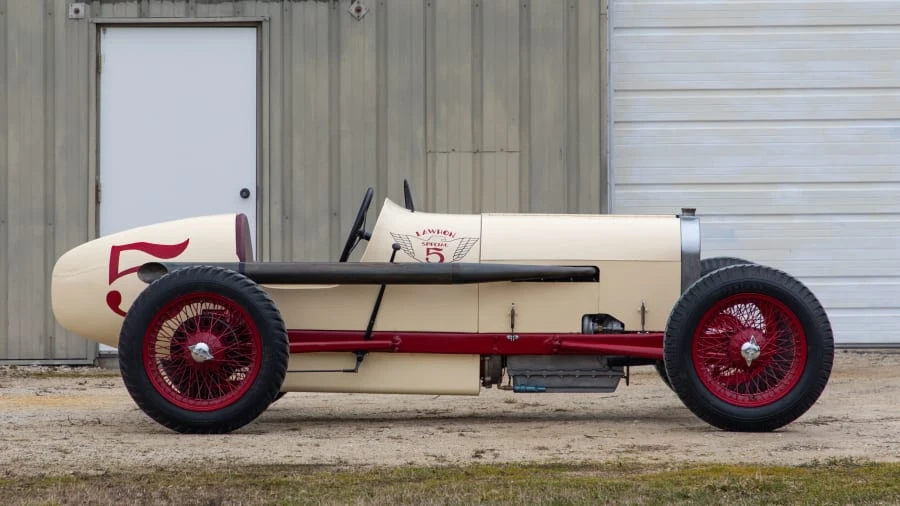 1933 Ford Hot Rod - Image 2 of 20
