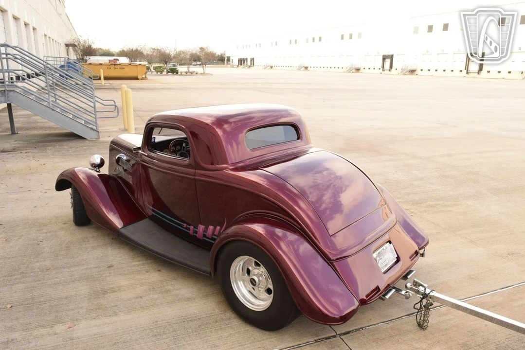 1933 Ford Model 18 & 40 - Image 9 of 12
