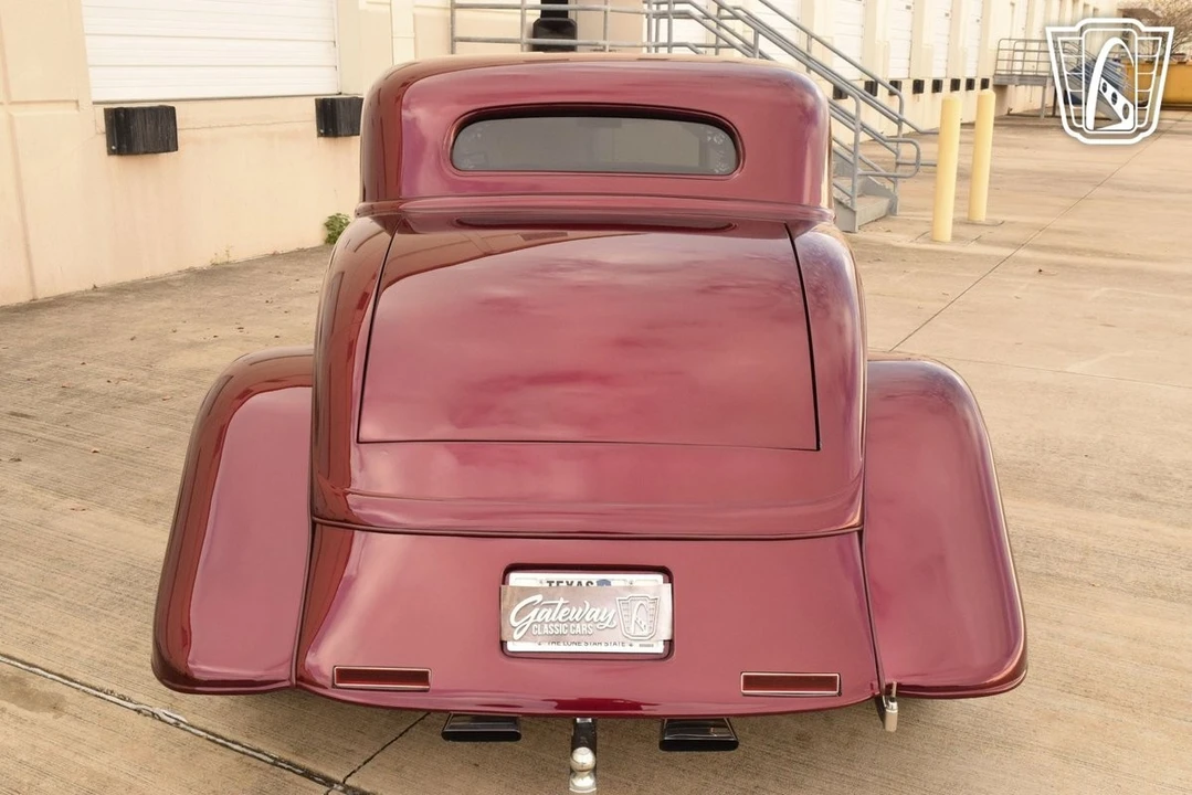 1933 Ford Model 18 & 40 - Image 21 of 21