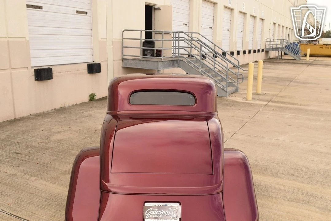 1933 Ford Model 18 & 40 - Image 18 of 21