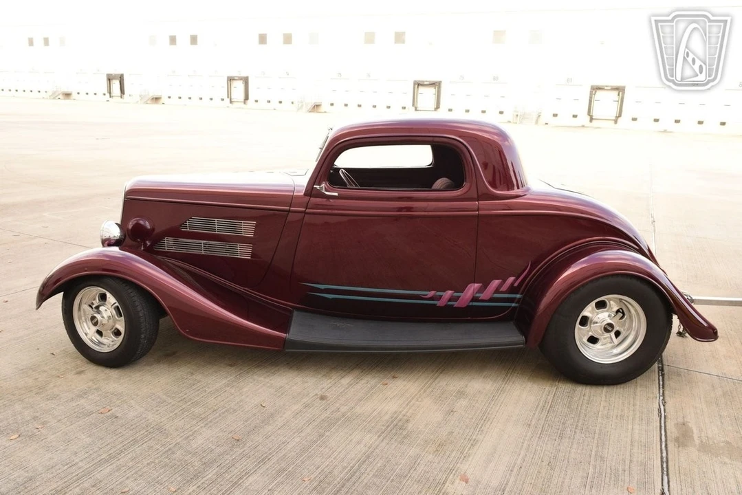 1933 Ford Model 18 & 40 - Image 7 of 12