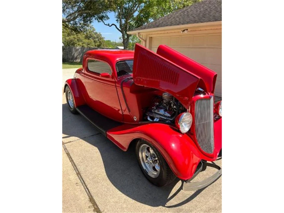 1933 Ford Model 18 & 40 - Image 4 of 25