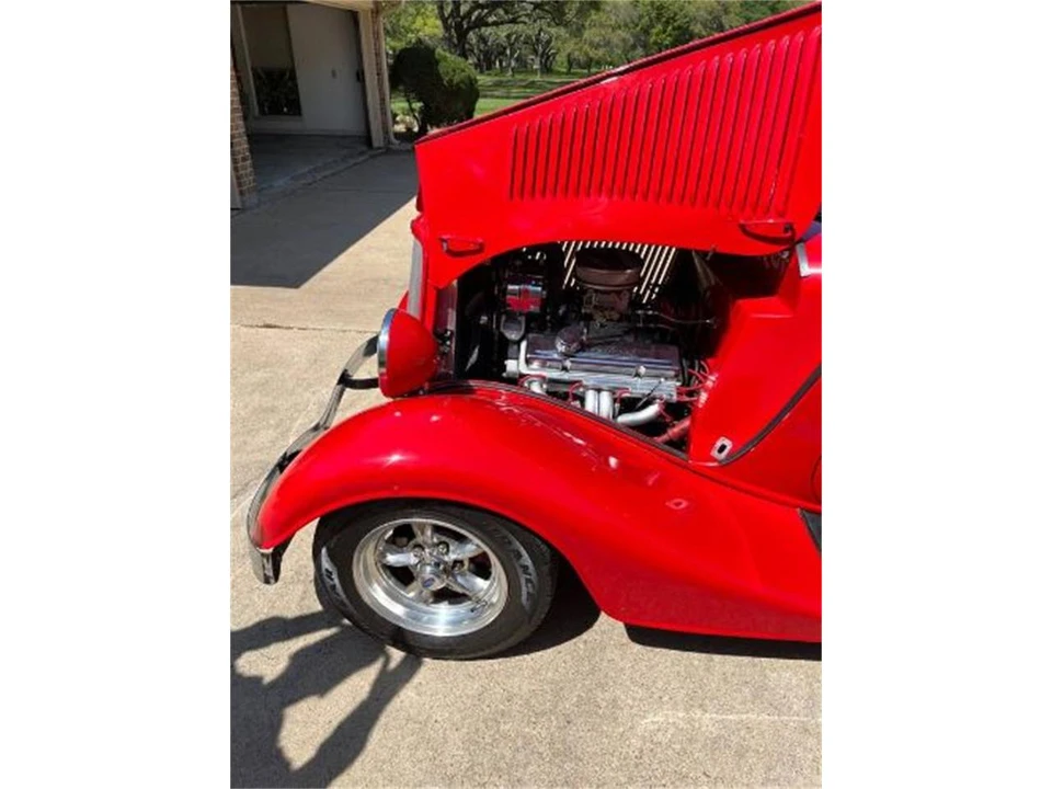 1933 Ford Model 18 & 40 - Image 19 of 25