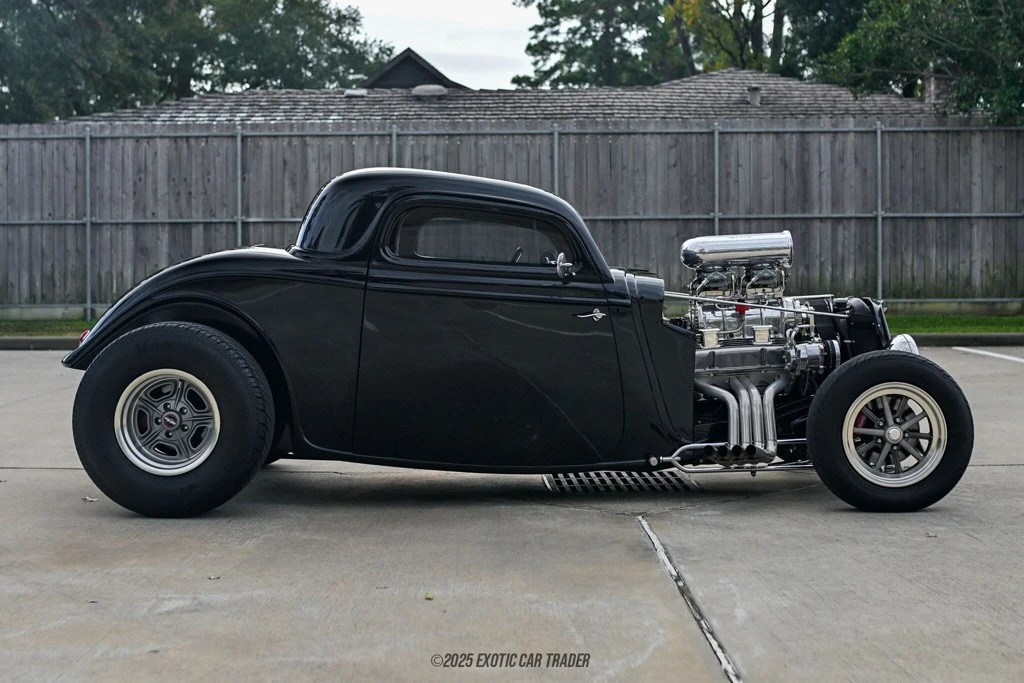 1933 Ford Model 18 & 40 - Image 9 of 12