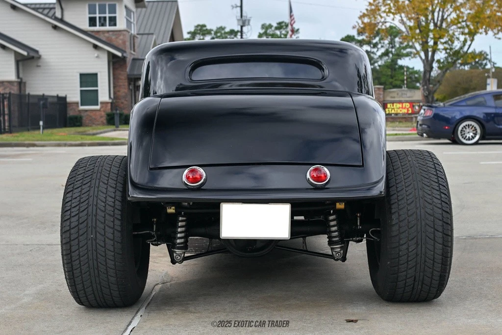 1933 Ford Model 18 & 40 - Image 7 of 12