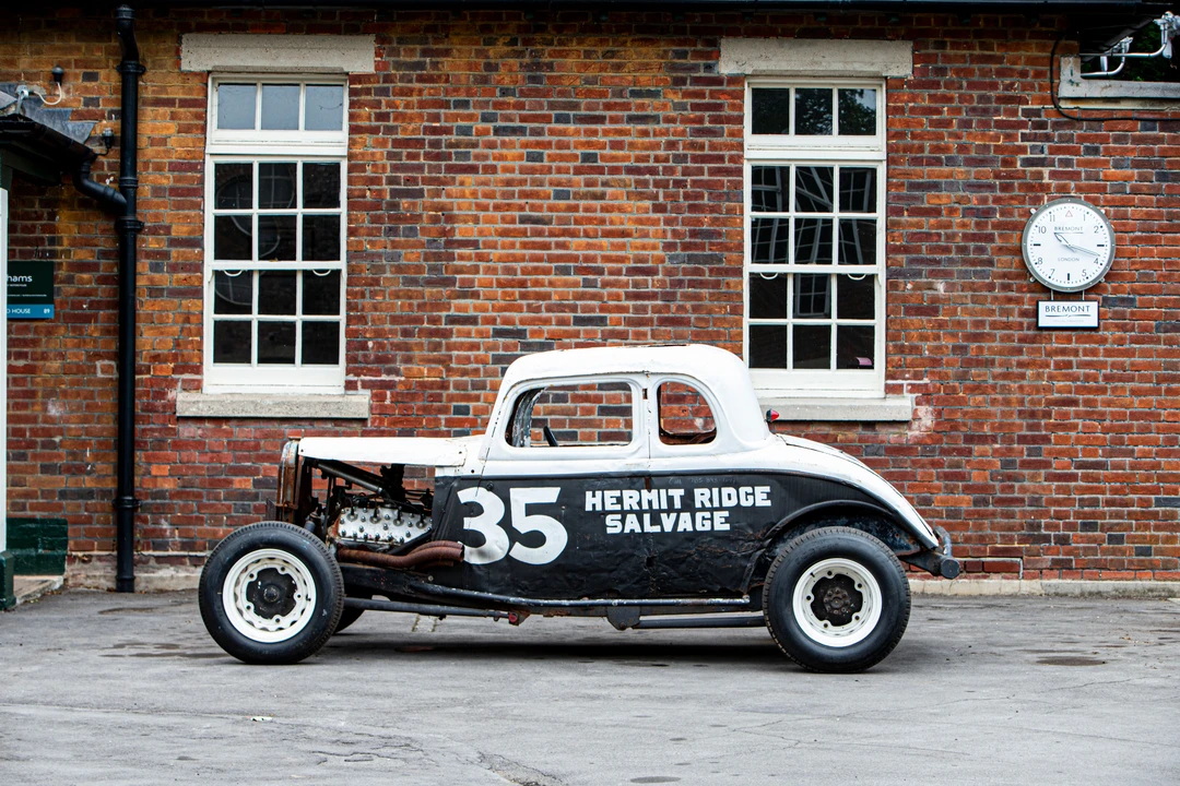 1933 Ford Model 18 & 40 - Image 2 of 9