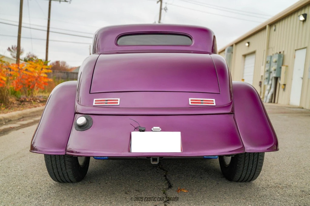 1933 Ford Model 18 & 40 - Image 7 of 12