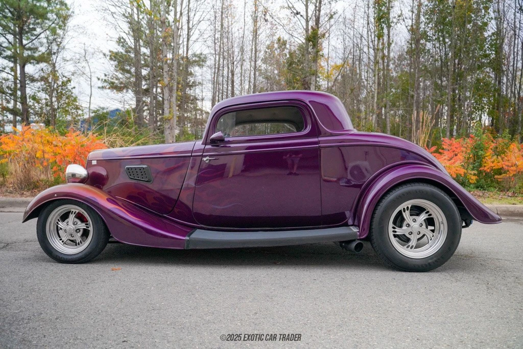 1933 Ford Model 18 & 40 - Image 3 of 12