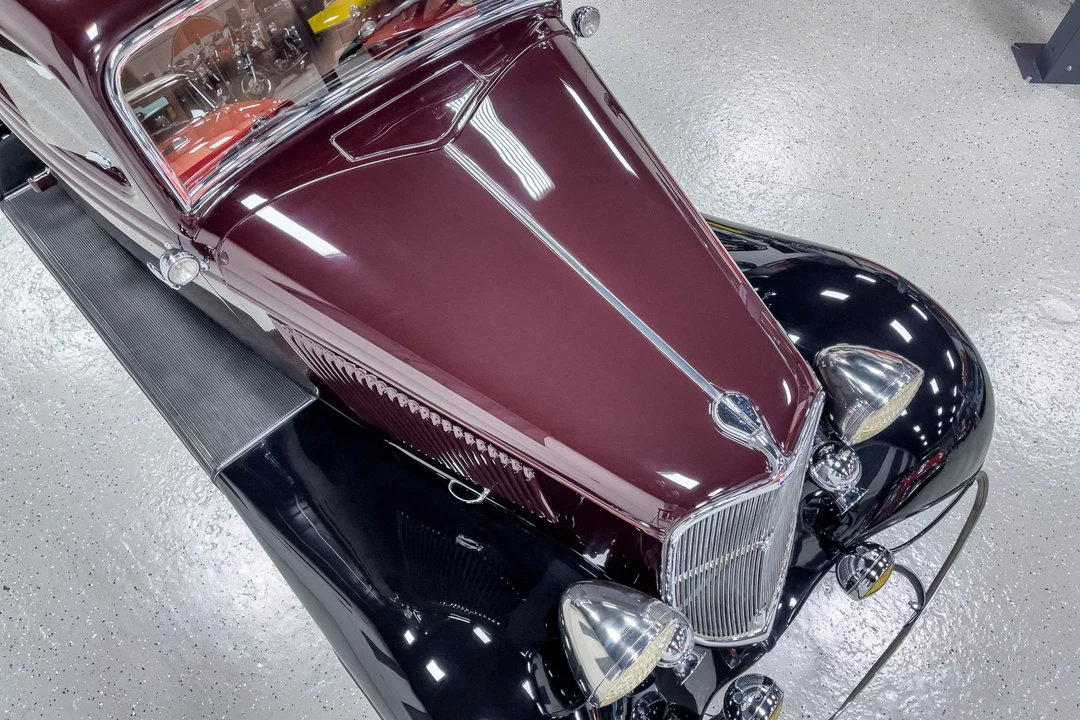 1933 Ford Model 18 & 40 - Image 14 of 31