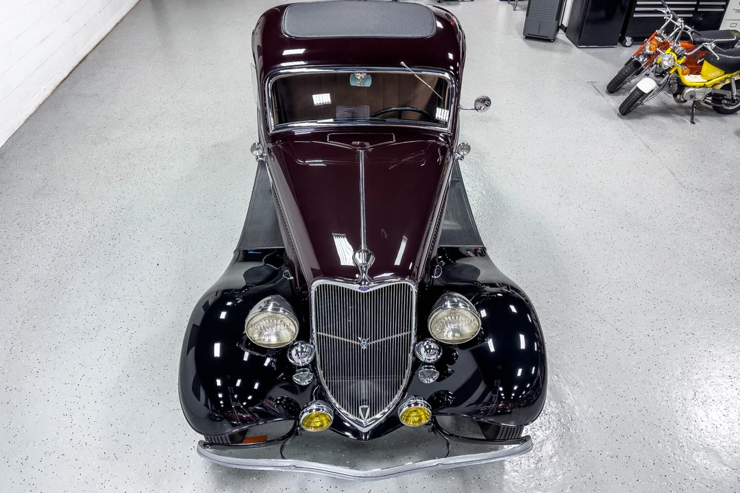 1933 Ford Model 18 & 40 - Image 13 of 31