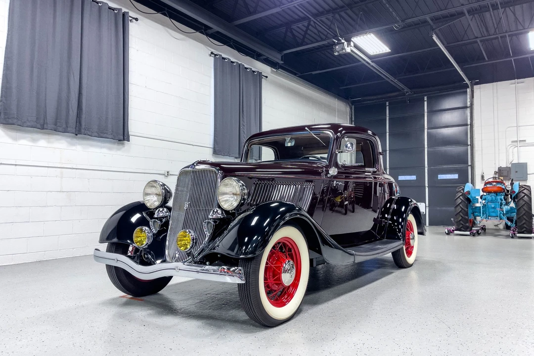 1933 Ford Model 18 & 40 - Image 3 of 31