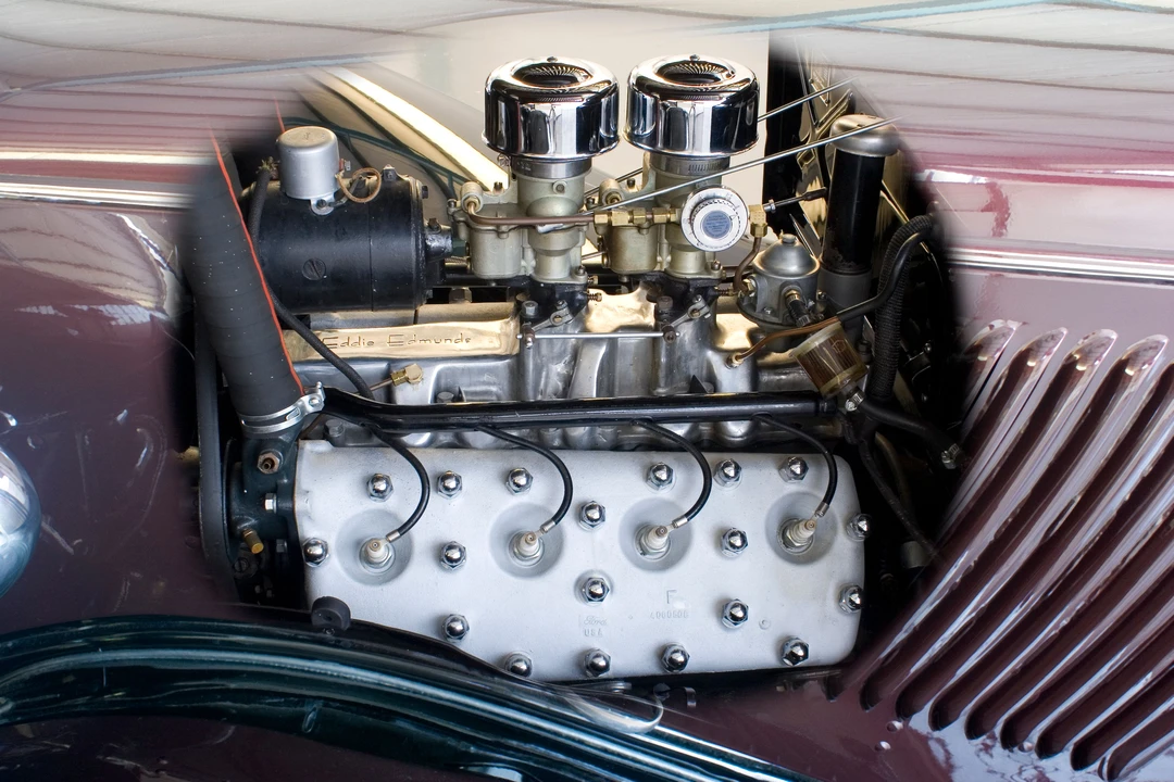 1933 Ford Model 18 & 40 - Image 2 of 5