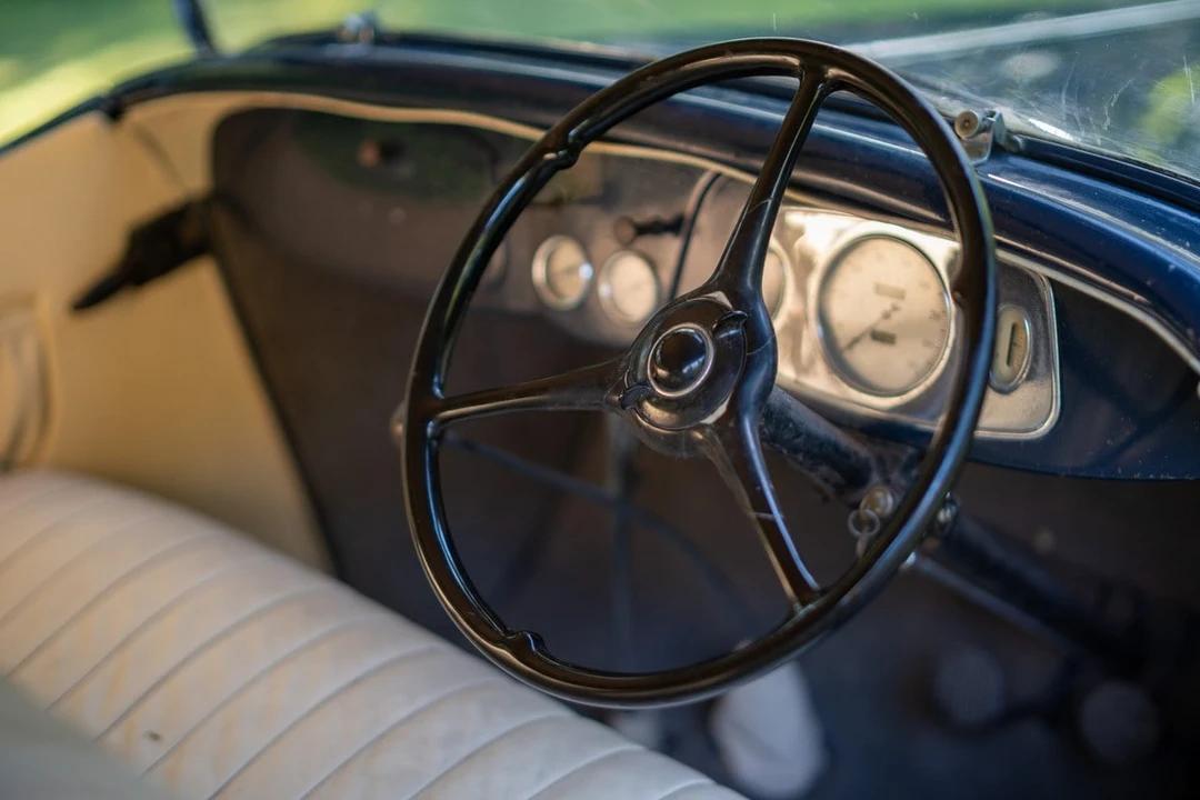 1933 Ford Model 18 & 40 - Image 27 of 31