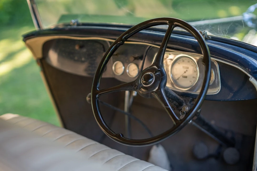 1933 Ford Model 18 & 40 - Image 29 of 31