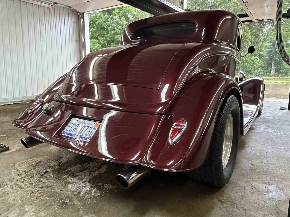 1933 Ford Model 18 & 40 - Image 17 of 31