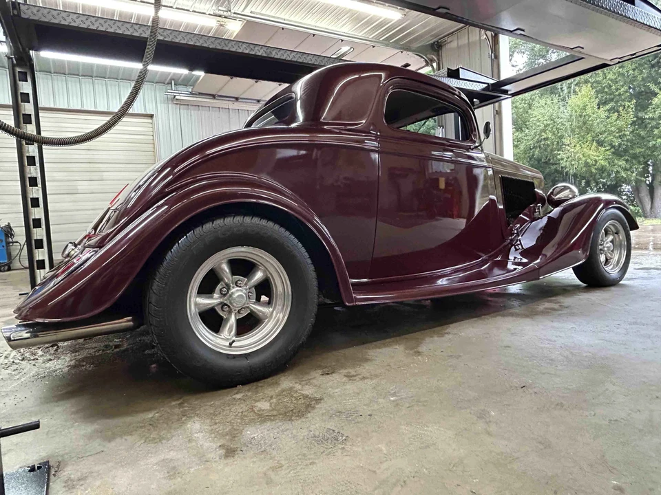 1933 Ford Model 18 & 40 - Image 18 of 31