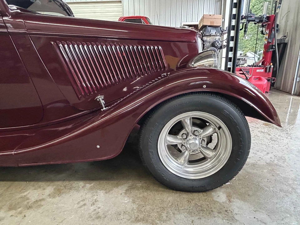 1933 Ford Model 18 & 40 - Image 21 of 31