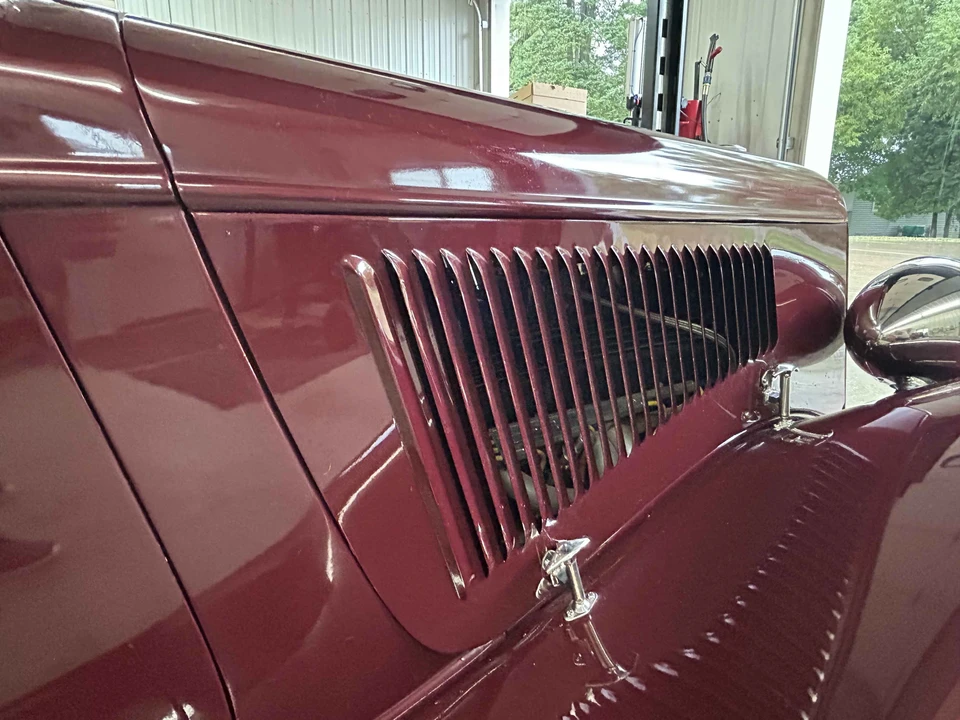 1933 Ford Model 18 & 40 - Image 28 of 31