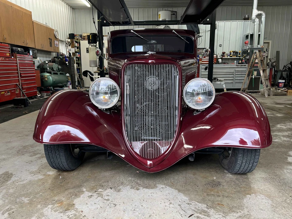 1933 Ford Model 18 & 40 - Image 9 of 31