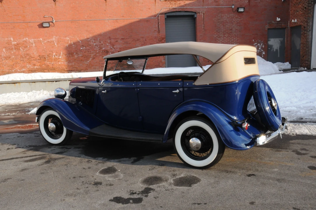 1933 Ford Model 18 & 40 - Image 6 of 6