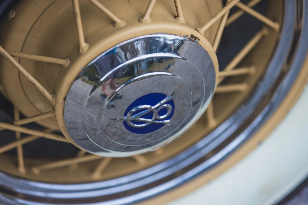 1933 Ford Model 18 & 40 - Image 14 of 31
