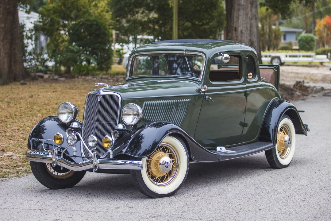 1933 Ford Model 18 & 40 - Image 31 of 31
