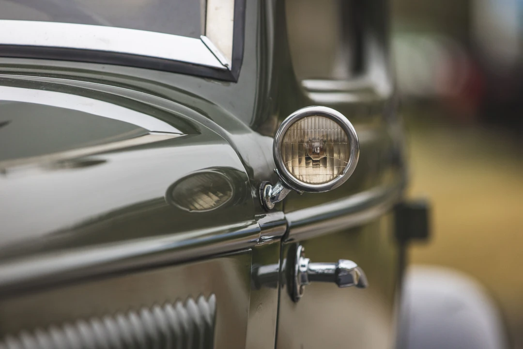 1933 Ford Model 18 & 40 - Image 12 of 31
