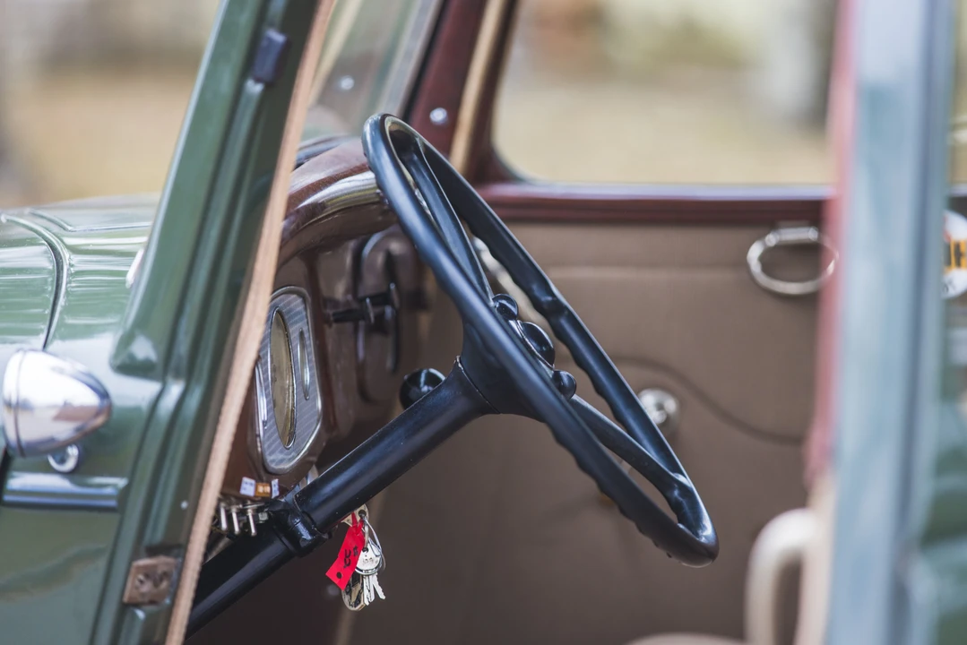 1933 Ford Model 18 & 40 - Image 26 of 31