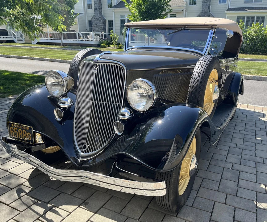1933 Ford Model 18 & 40 - Image 2 of 31