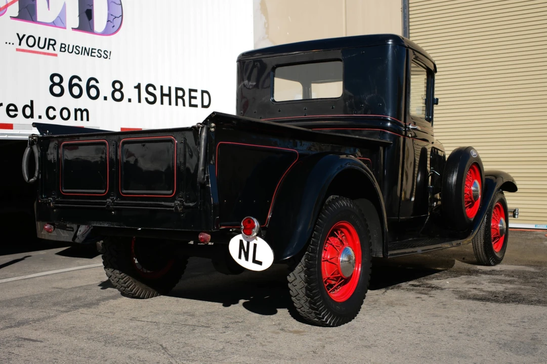 1933 Ford Pickup (1932-1934) - Image 6 of 31