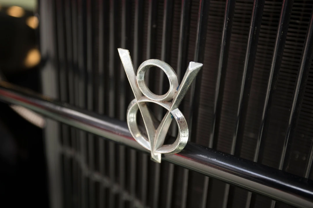 1933 Ford Model 18 & 40 - Image 3 of 4