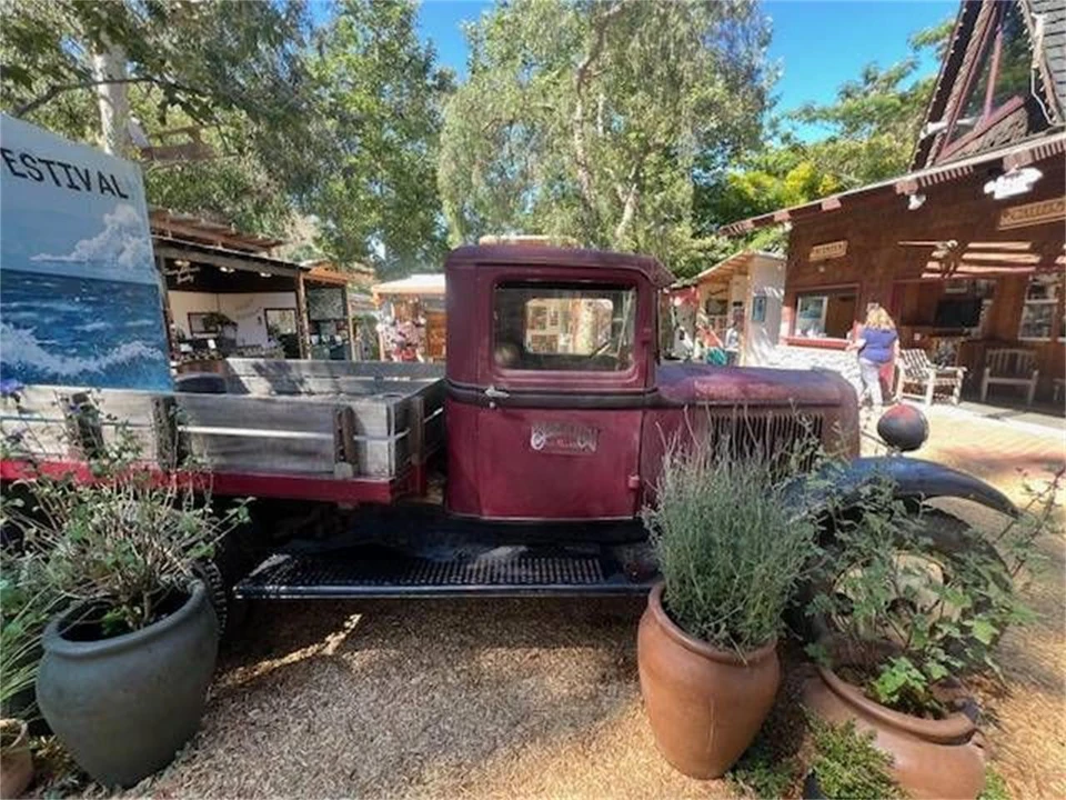 1933 Ford Model B - Image 3 of 7