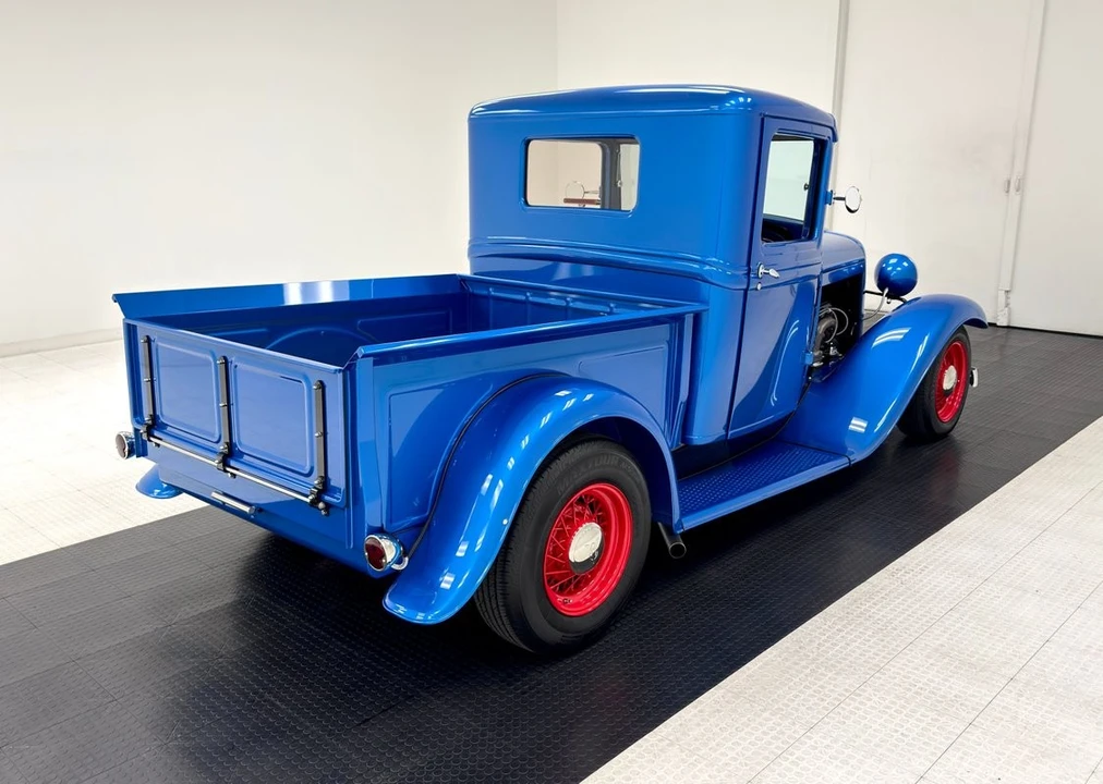 1933 Ford Pickup (1932-1934) - Image 5 of 12