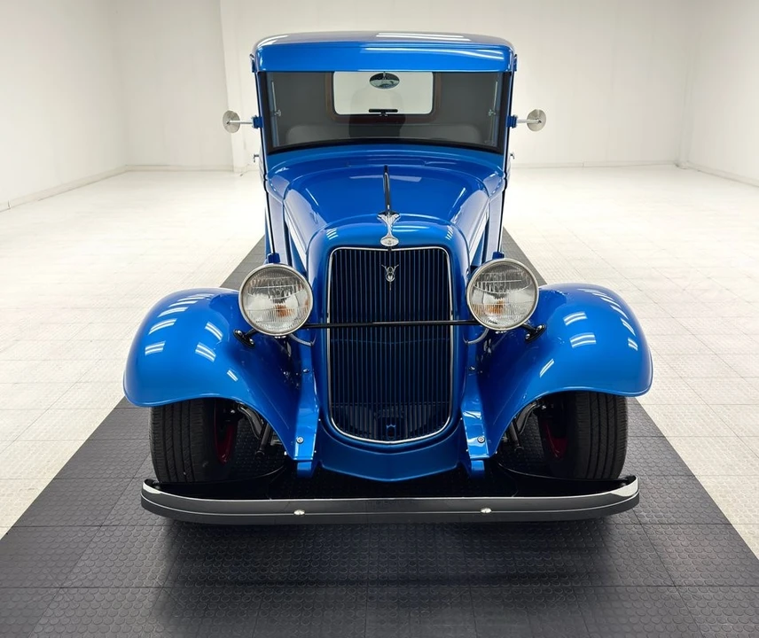 1933 Ford Pickup (1932-1934) - Image 8 of 12